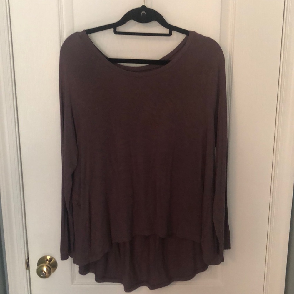 American Eagle Soft & Sexy High-Low Tee